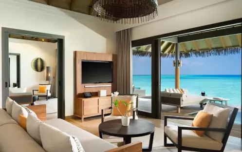 ONE BEDROOM OVER WATER RESIDENCE LIVING AREA